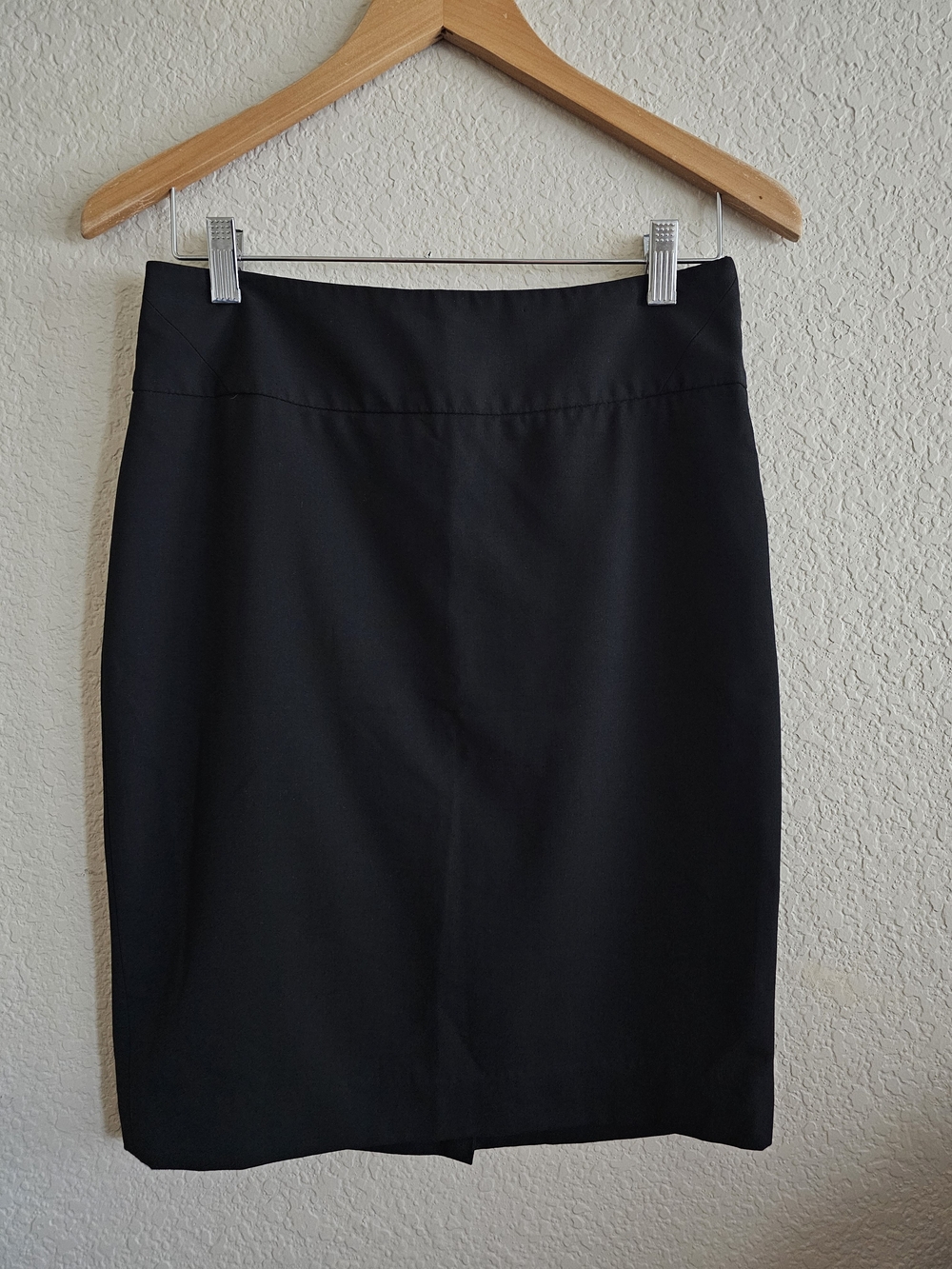 The Limited Black Collection Pencil Skirt Size 2 Minimalist Workwear Office